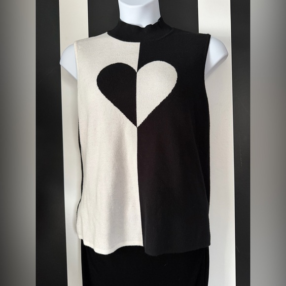 New York & Company Black and White Color Block Heart Sweater Vest - SZ XL - Picture 2 of 8